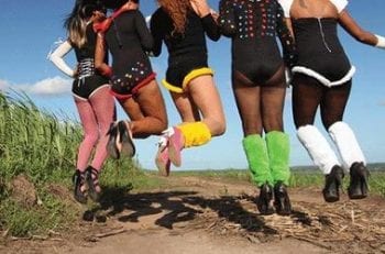 9956868785_7b0d170eca