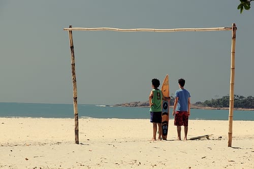 9957940996_b83a34023f