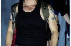 10161595005_254536093c