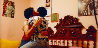 http://www.mixbrasil.org.br/online/curtas/a-cama-do-tesao-2000/