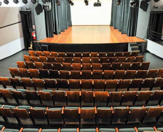 Inscrições DRAMÁTICA 2021 – 2ª edição da premiação de teatro O Teatro Décio de Almeida Prado Sylvia Masini/Veja SP Leia mais em: https://vejasp.abril.com.br/cultura-lazer/espaco-cultural-itaim-destaques/